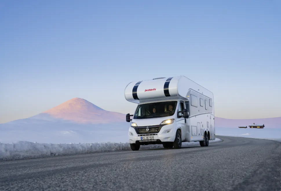 Dethleffs XL Family on tag-axle Fiat Al-Ko