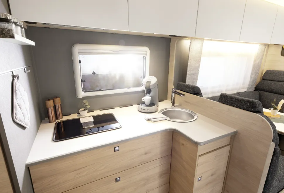 L-shaped kitchen