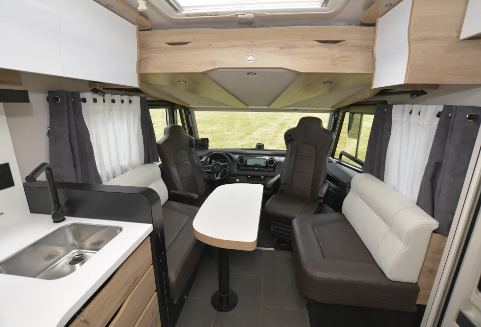 Le Voyageur Héritage LVXH 7.6 GJF lounge