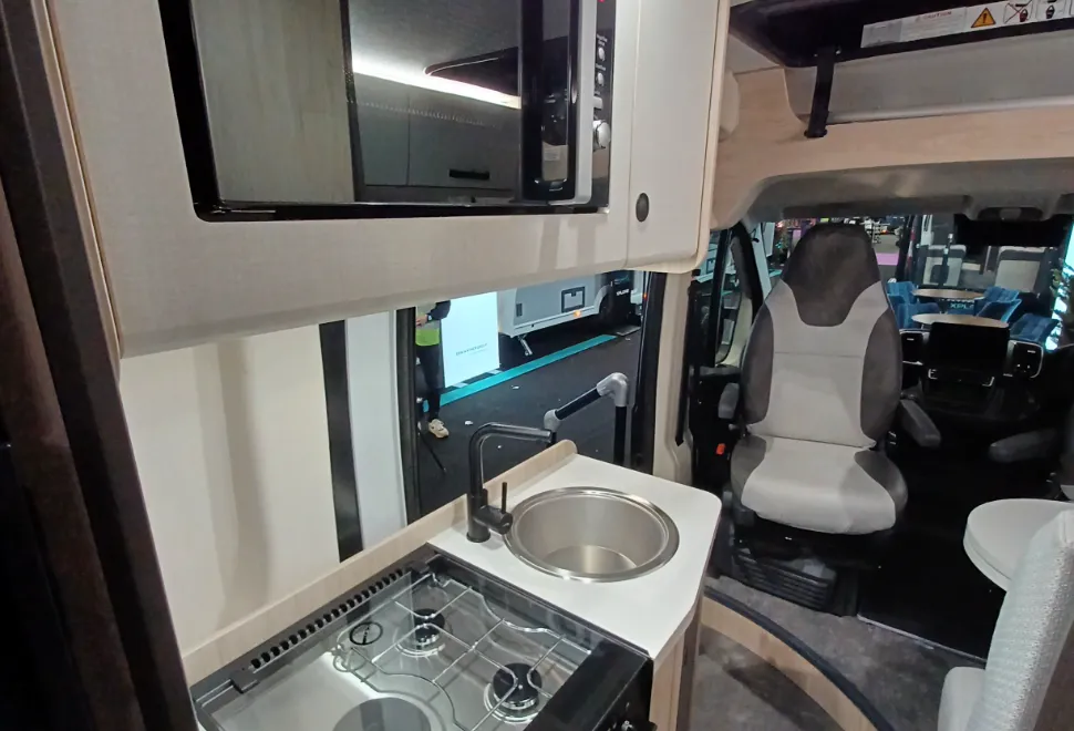 Xplore CV X9 kitchen