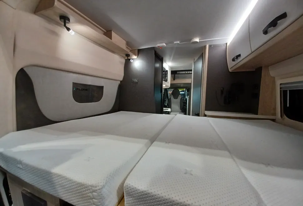 Xplore CV X9 rear bed