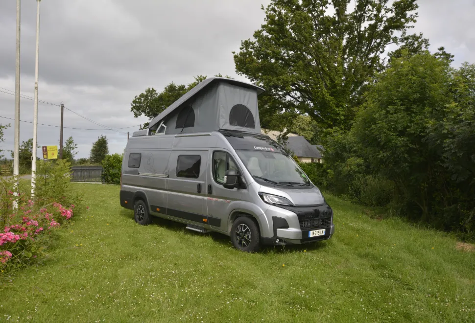 Dreamer D68 Up Saphir