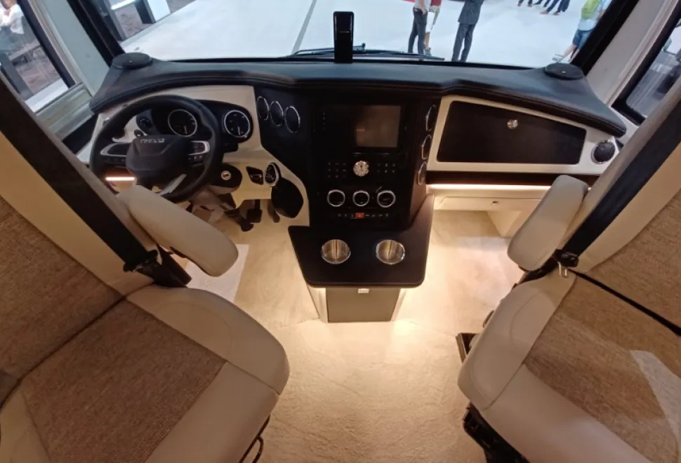 A look inside the Morelo Loft Premium 86 LB
