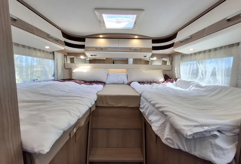 Malibu T450 RB-LE Lightweight - single beds
