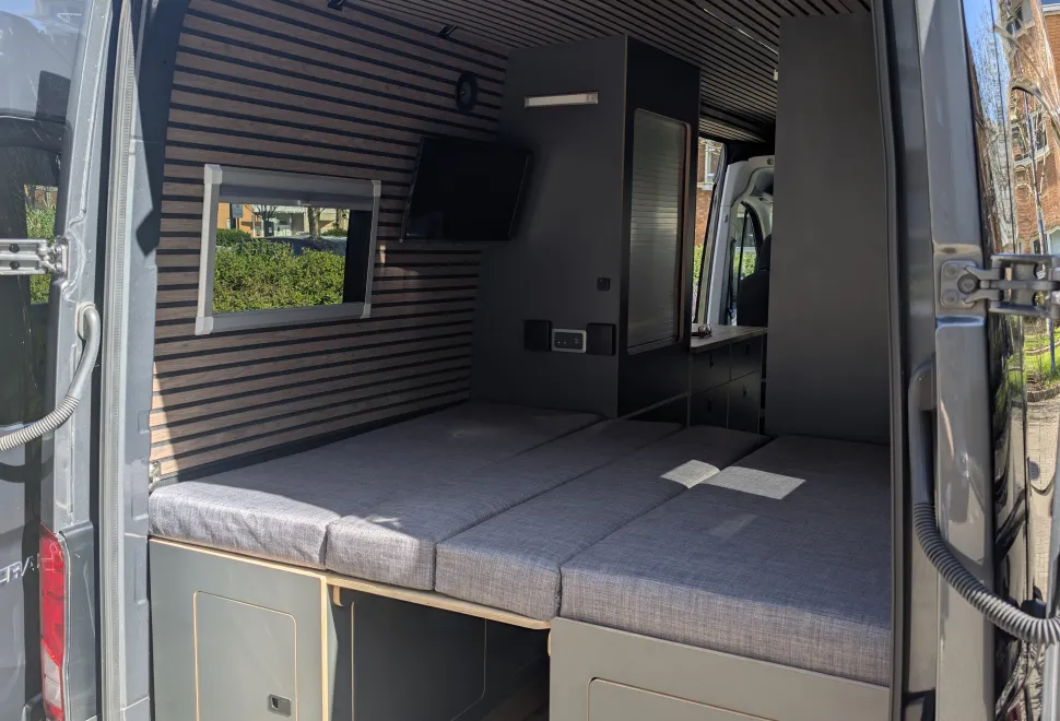  2022 LWB VW Crafter