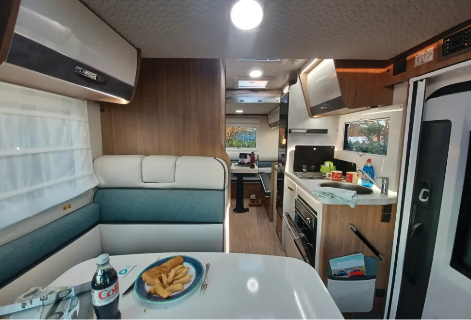 A look inside the Elnagh Baron 530