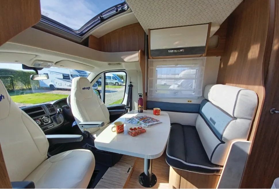 Inside the Elnagh Baron 530