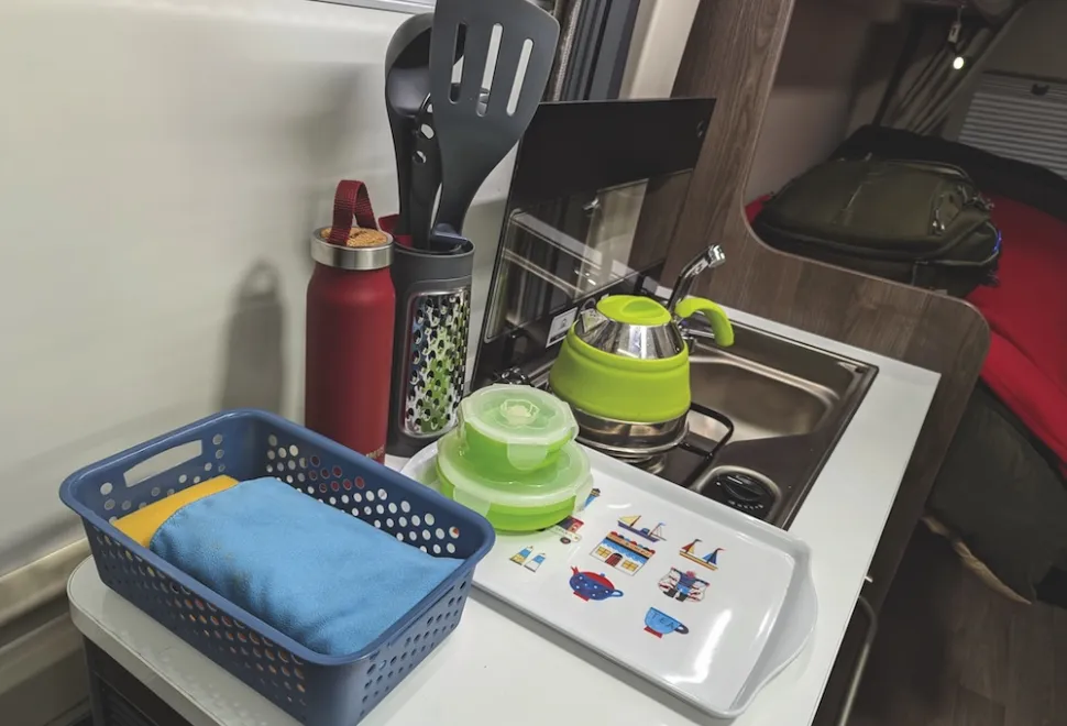 Campervan kitchenware