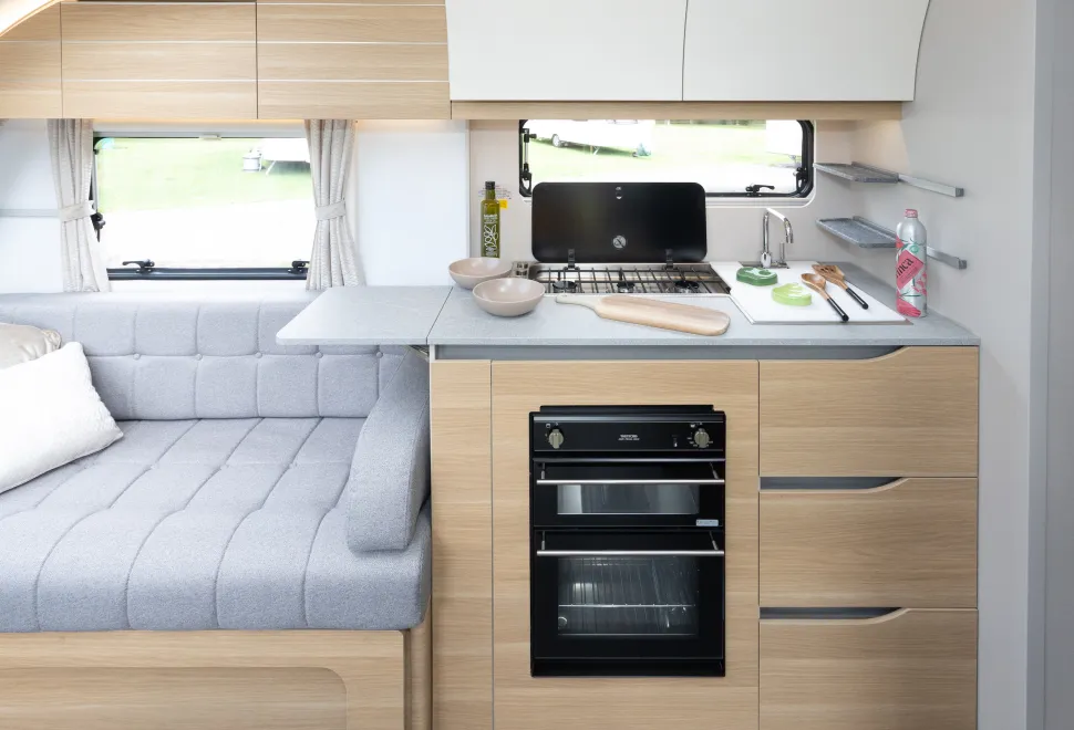 Adria Adora Tiber interior