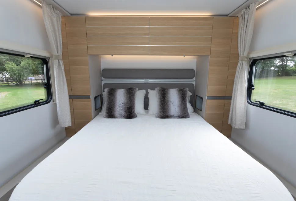 Adria Adora Tiber interior