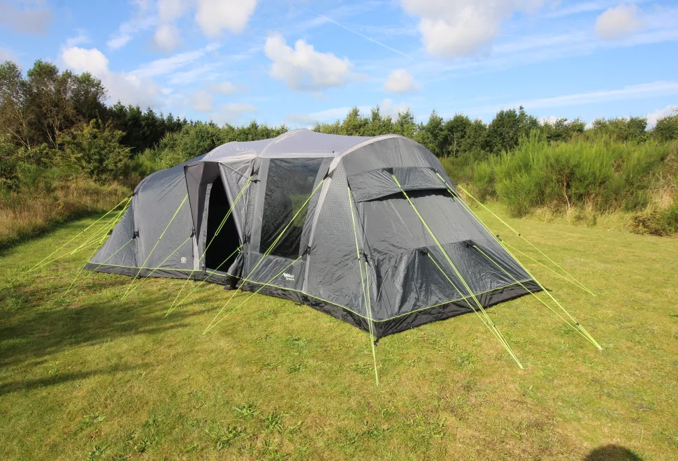 Tent with guylines
