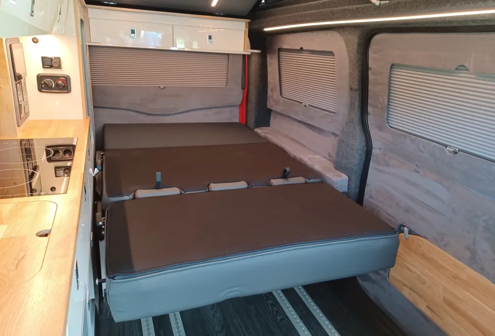 The bed inside the Landseer Ford Custom 2.0 2025