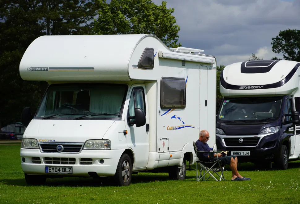 Pitch up in your motorhome and relax in the sun at Noroflk