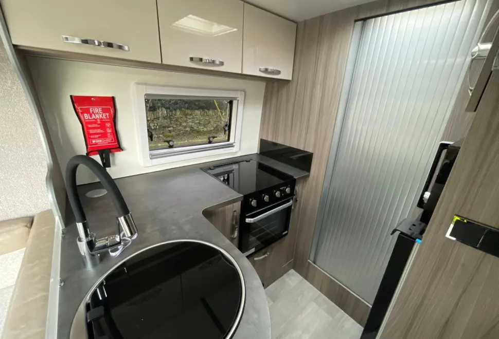 Leisure-Treka EB Elite Motorhome