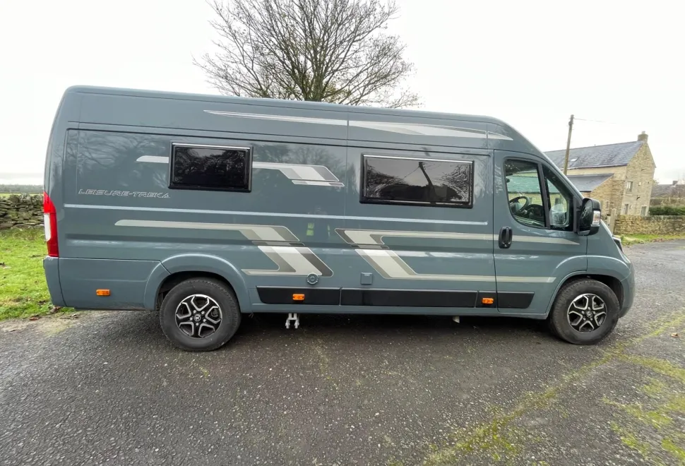 Leisure-Treka EB Elite Motorhome