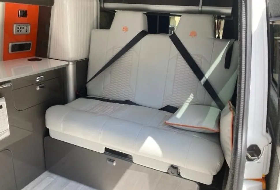 All Seasons VW T6 LWB 2021