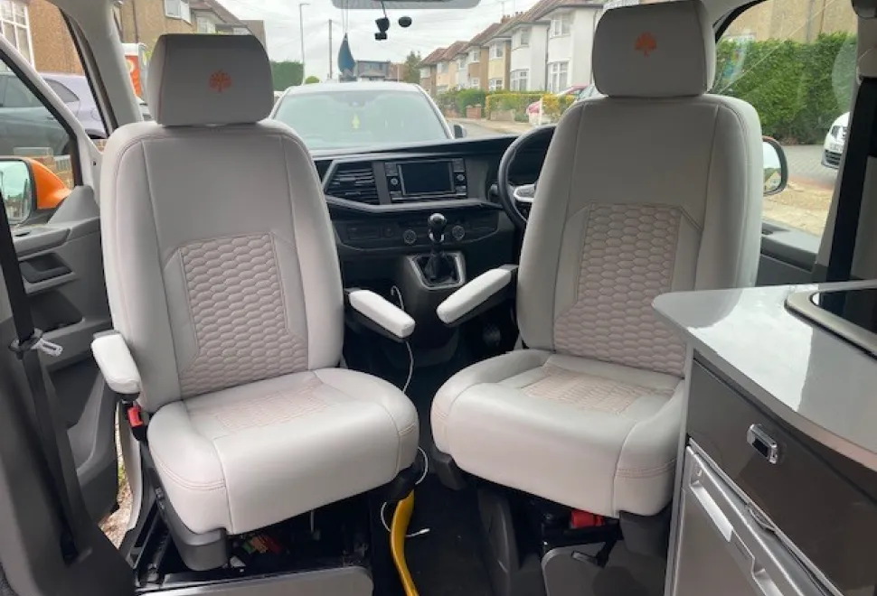All Seasons VW T6 LWB 2021