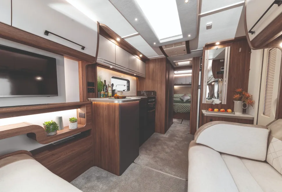 Inside the Buccaneer Starliner Barracuda