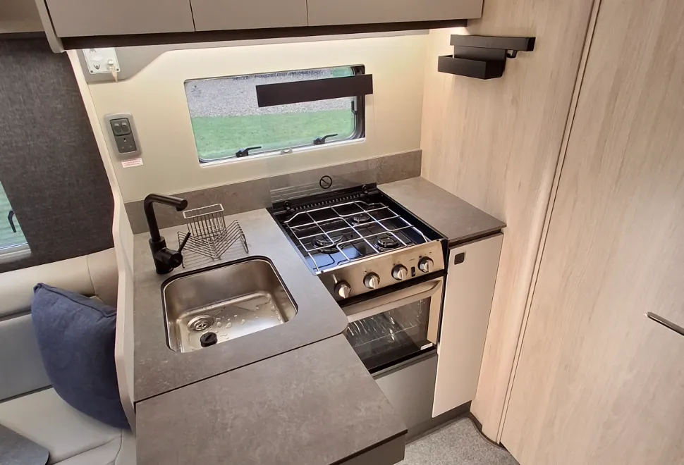 Auto-Trail F-Line F67