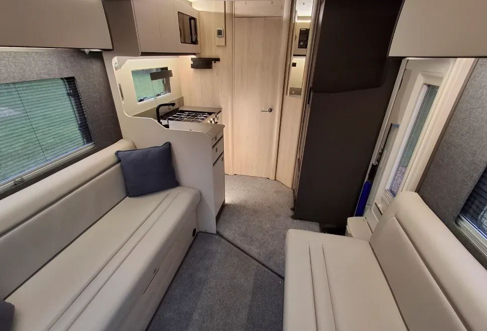 Auto-Trail F-Line F67