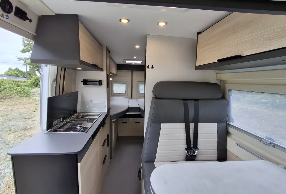 Inside the Dreamer D68 Fun