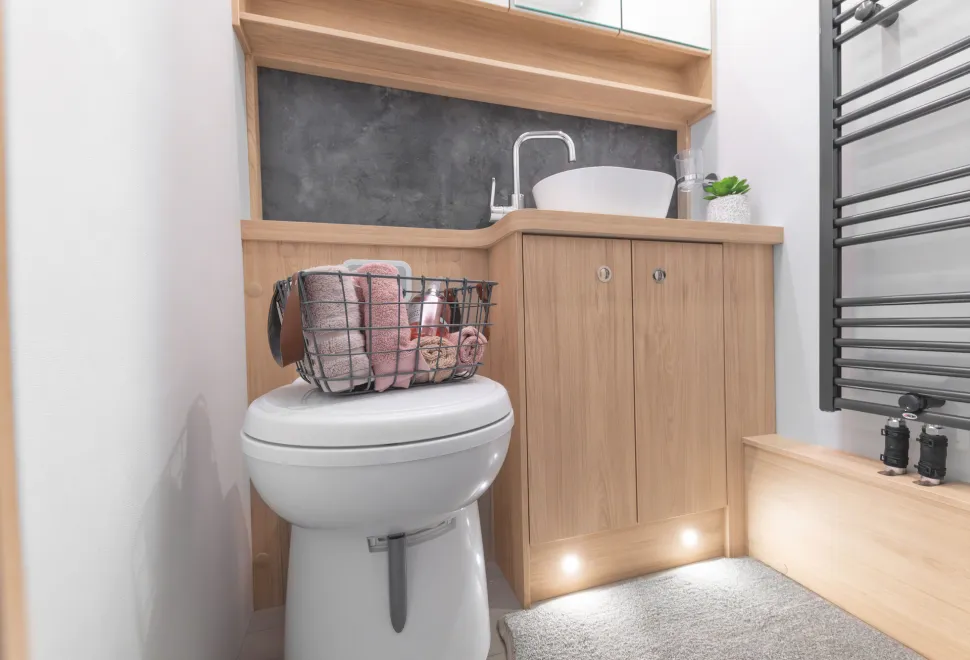 The washroom of the elddis crusader aurora