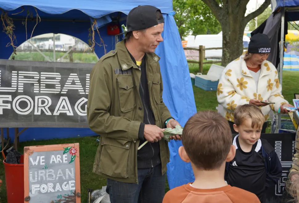 urban forage stand talk