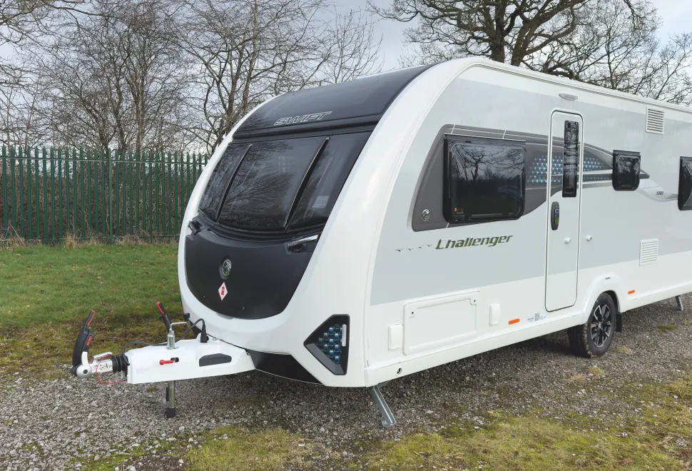 Swift Challenger 590 exterior