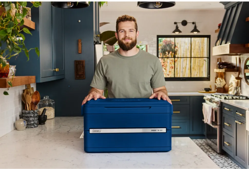Coleman Snap ’N Go Cooler extended