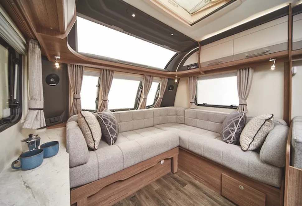 Coachman acadia 660