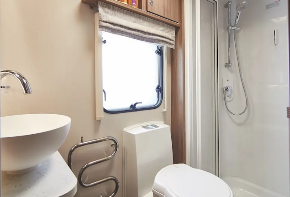 Coachman acadia 660