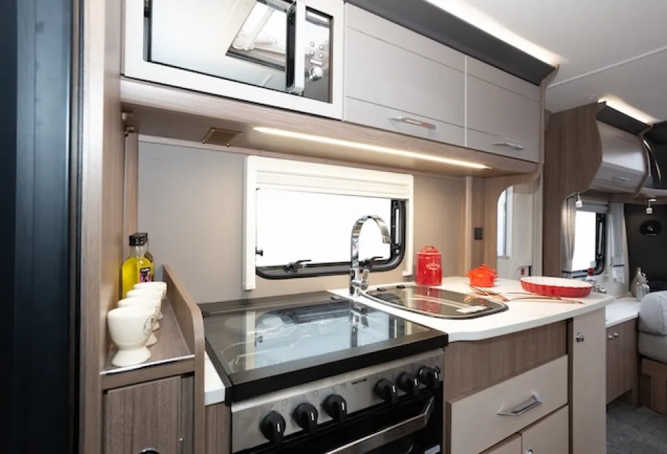 Coachman acadia 660