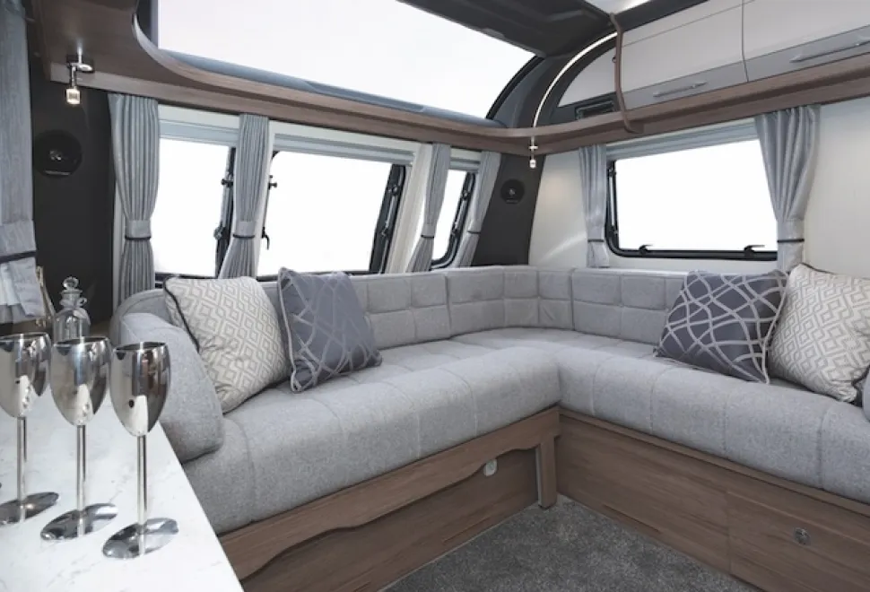 Coachman acadia 660