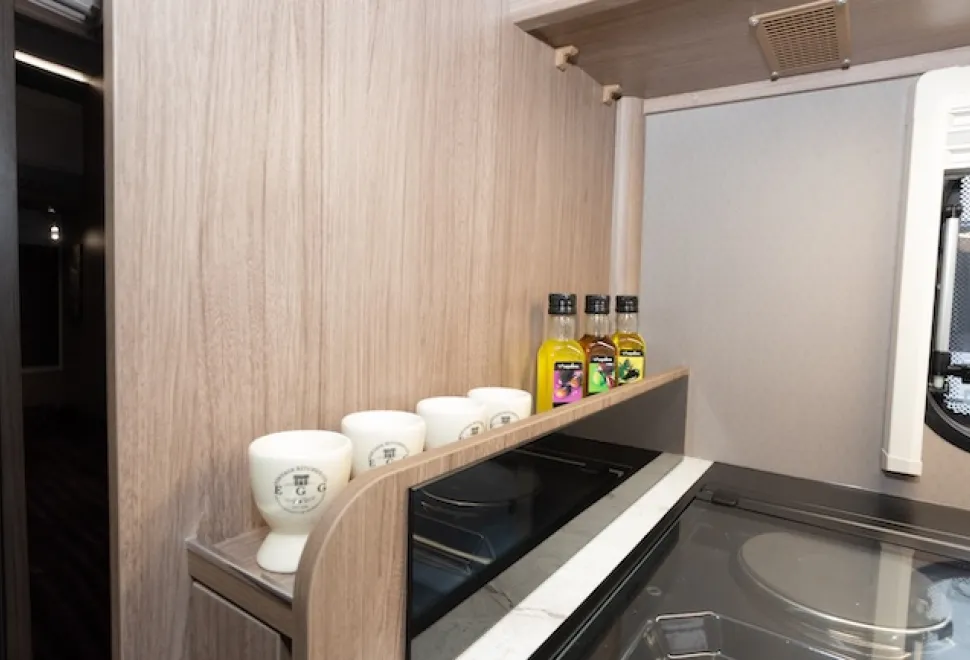 Coachman acadia 660