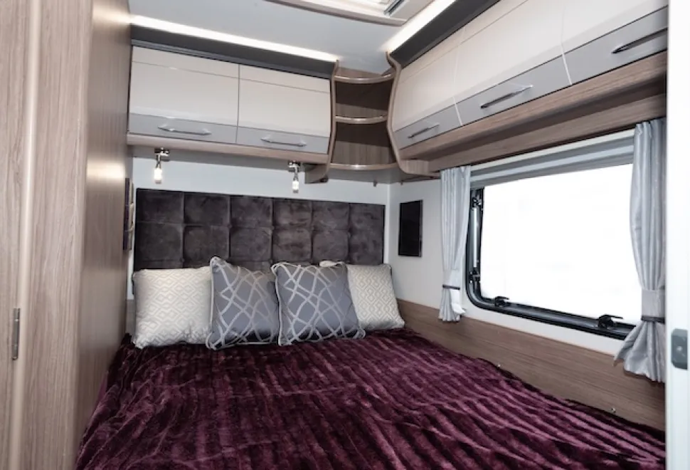 Coachman acadia 660