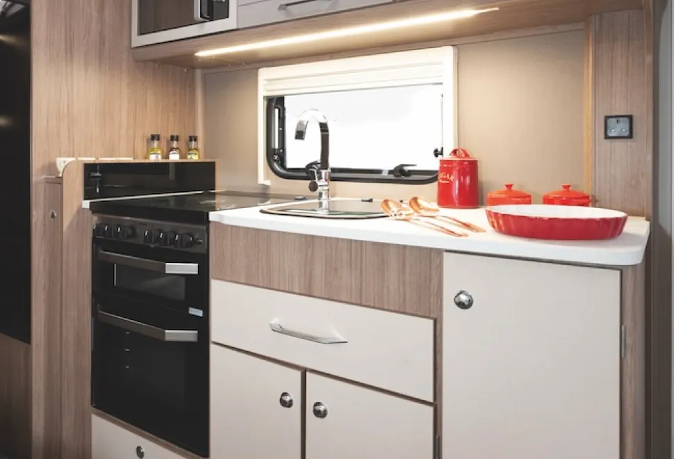 Coachman acadia 660