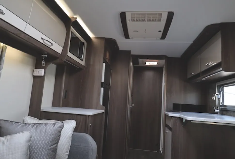 Coachman acadia 660