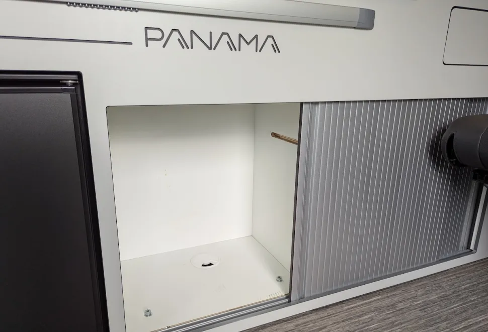 Panama P12+