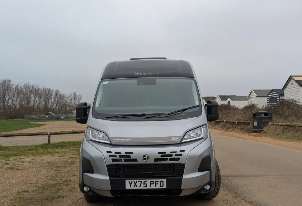 Swift Carrera 144