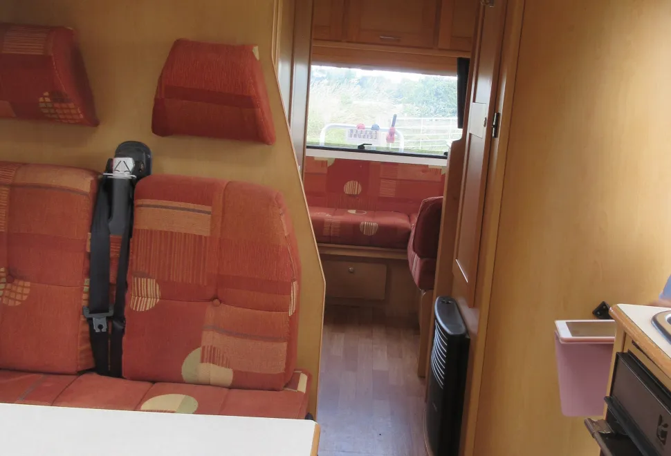 Elddis Autoquest 180