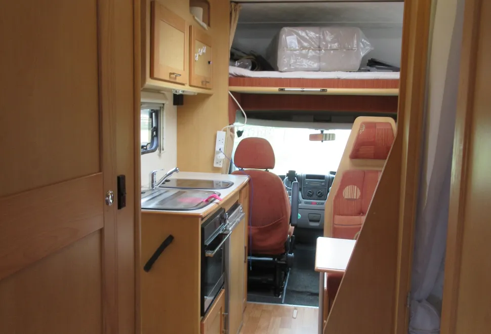 Elddis Autoquest 180