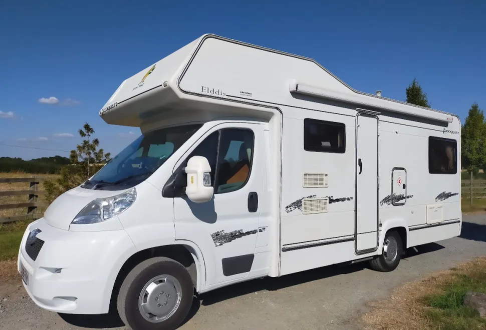 Elddis Autoquest 180