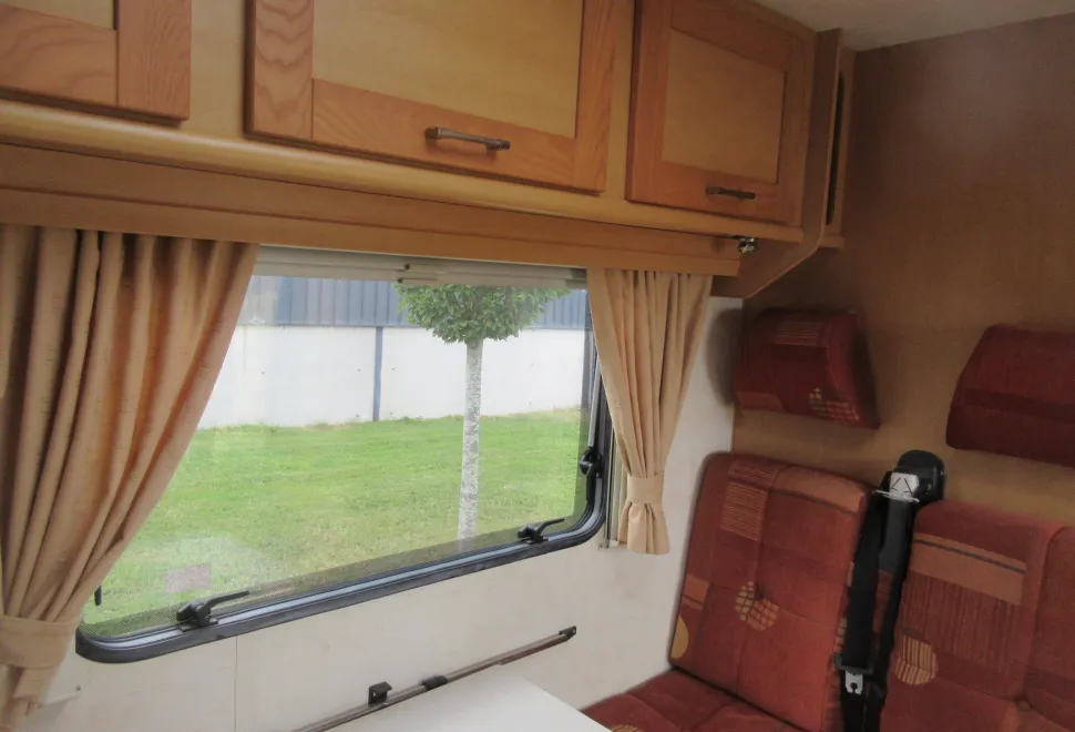 Elddis Autoquest 180