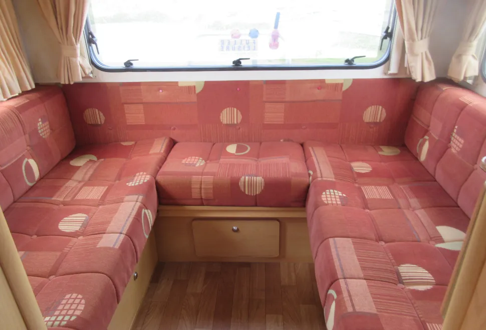 Elddis Autoquest 180