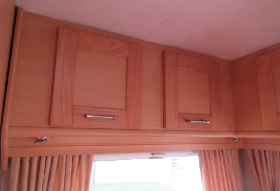 Elddis Autoquest 180