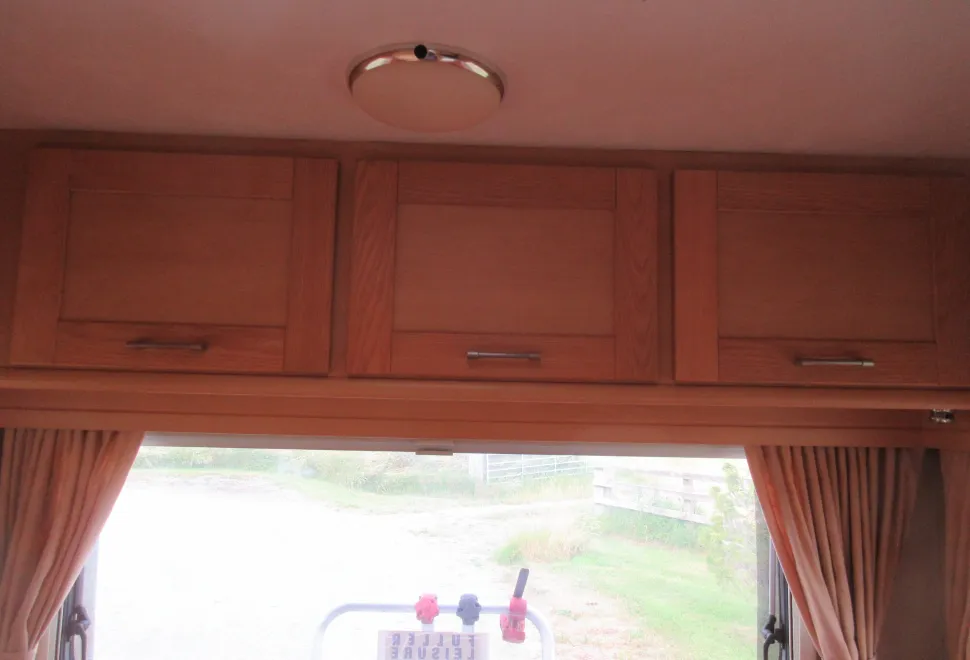 Elddis Autoquest 180
