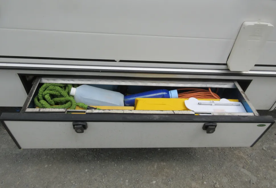 Elddis Autoquest 180