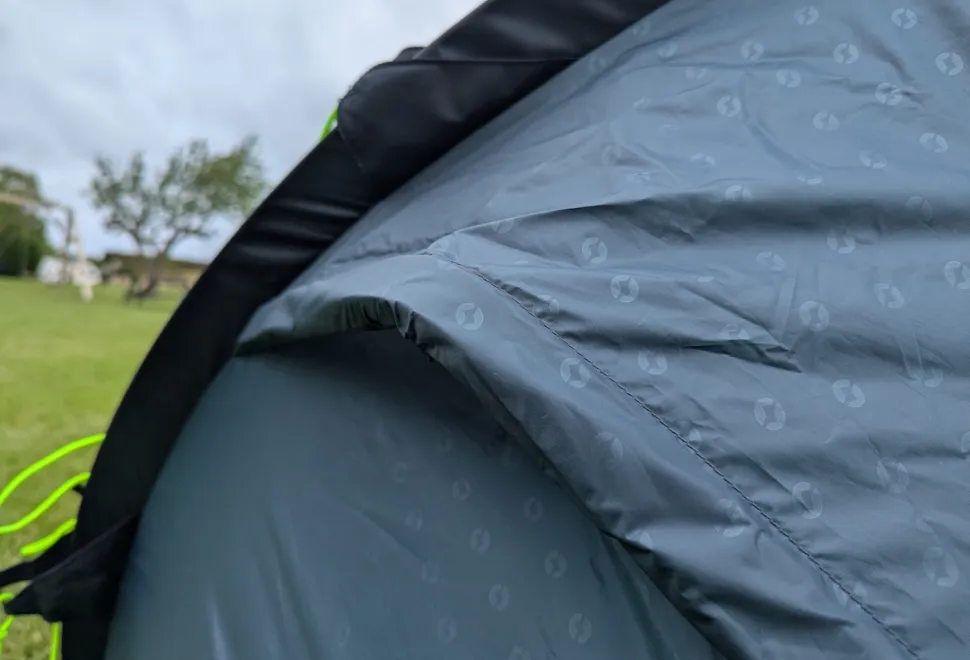 Pop up tent