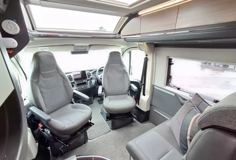 Swift Carrera 194 living area