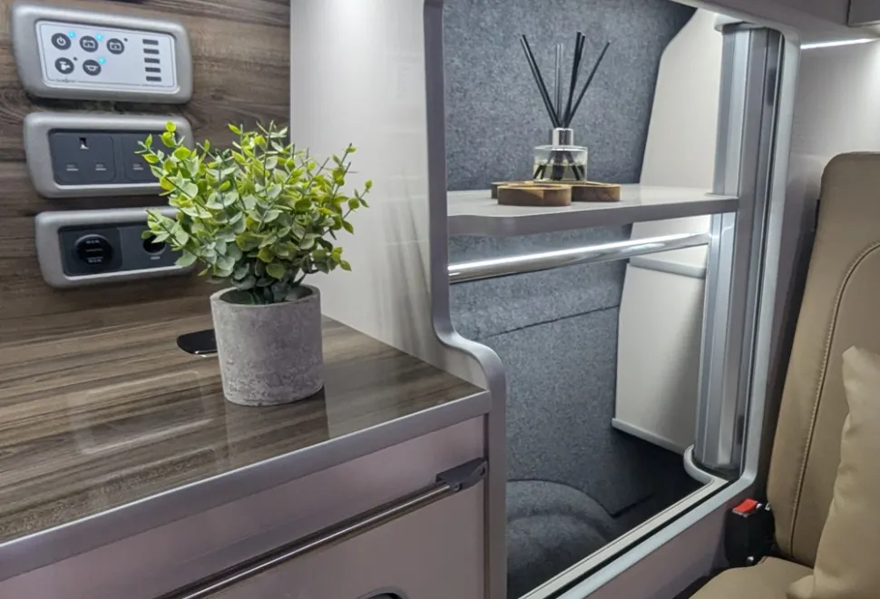Volkswagen  T6.1 